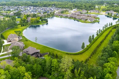 11683 Cold Creek Court Zionsville IN 46077