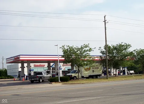 7017 Pendleton Pike Indianapolis IN 46226