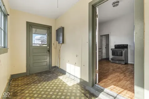 52 Home Avenue Terre Haute IN 47803