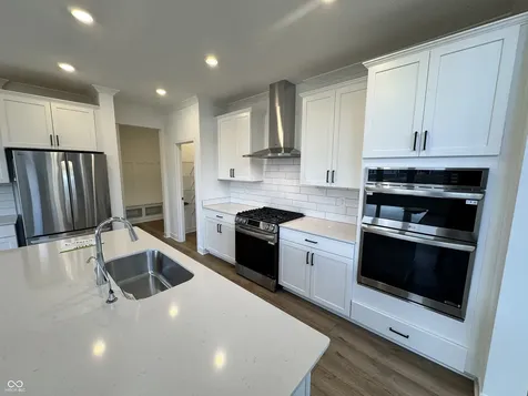 19454 Hazelnut Boulevard Noblesville IN 46062