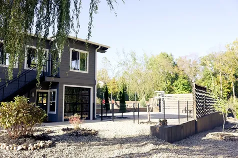 4270 Victoria Lane Avon IN 46123
