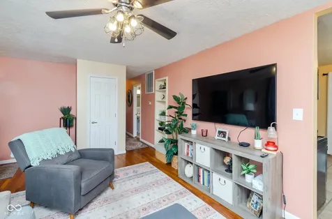 525 Park Avenue Greenwood IN 46143