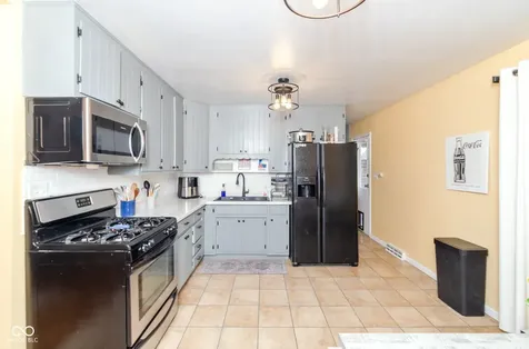 525 Park Avenue Greenwood IN 46143