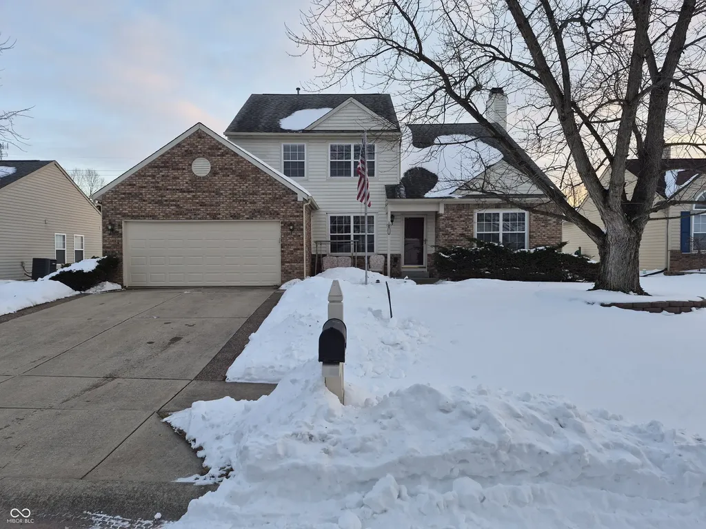 10629 Simsbury Court Indianapolis IN 46236