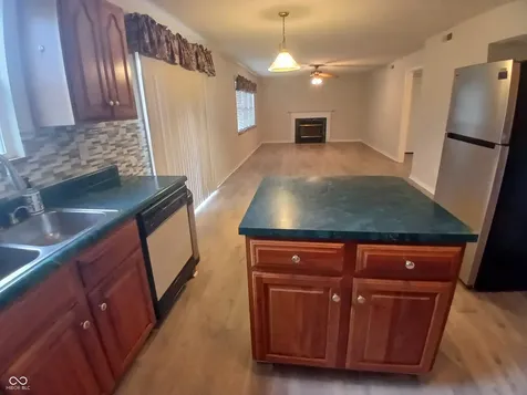 10629 Simsbury Court Indianapolis IN 46236