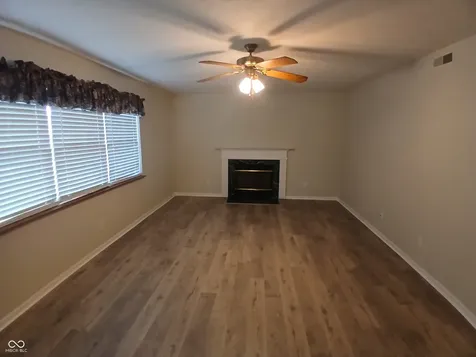 10629 Simsbury Court Indianapolis IN 46236