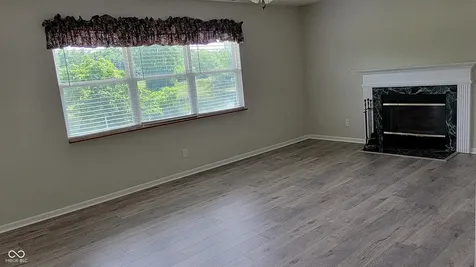 10629 Simsbury Court Indianapolis IN 46236