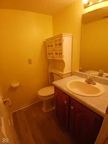 10629 Simsbury Court Indianapolis IN 46236
