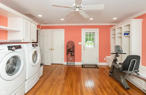 8535 Washington Boulevard Indianapolis IN 46240