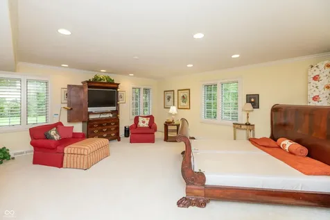 8535 Washington Boulevard Indianapolis IN 46240