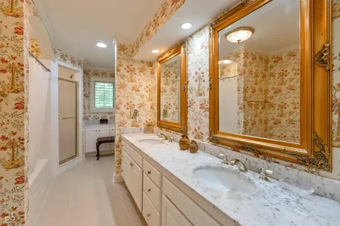 8535 Washington Boulevard Indianapolis IN 46240