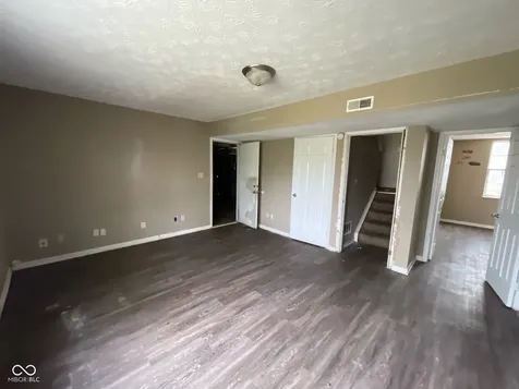 11106 Wismar Drive Indianapolis IN 46235
