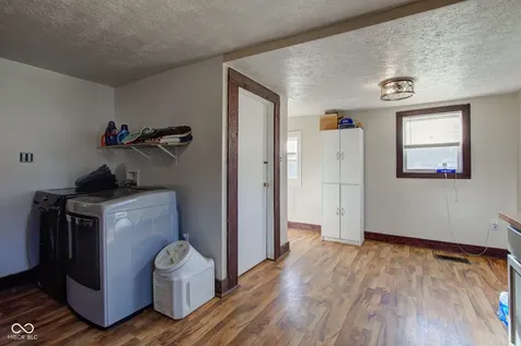 215 N Lincoln Street Galveston IN 46932