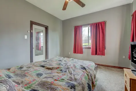 215 N Lincoln Street Galveston IN 46932