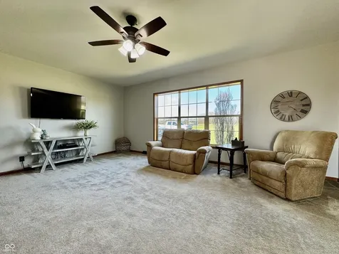 11972 E County Road 50 N Seymour IN 47274
