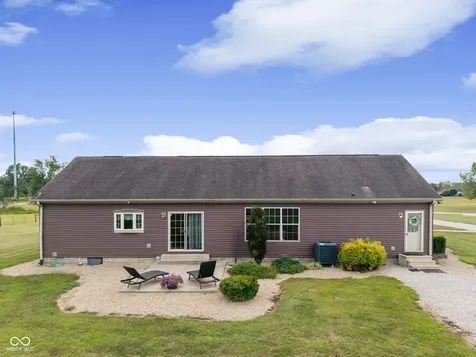 11972 E County Road 50 N Seymour IN 47274