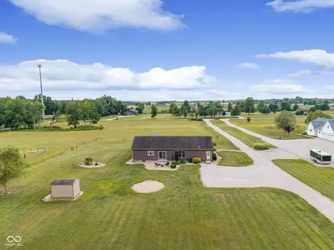 11972 E County Road 50 N Seymour IN 47274