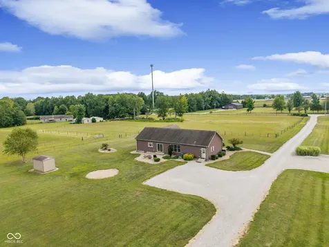 11972 E County Road 50 N Seymour IN 47274