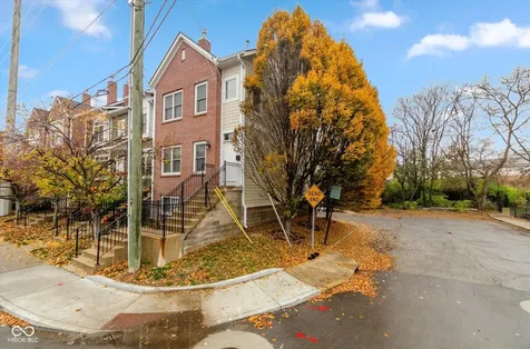 632 E 11th Street Indianapolis IN 46202