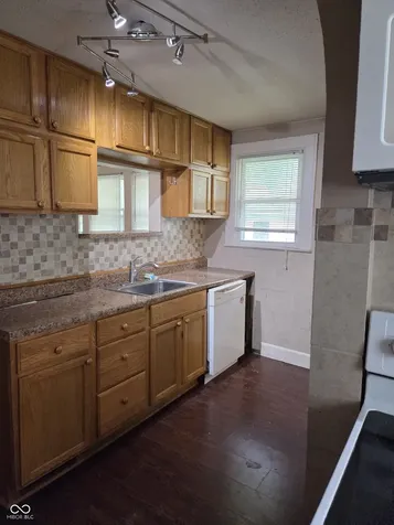 1168 N Gladstone Avenue Indianapolis IN 46201