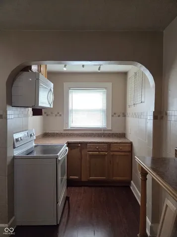 1168 N Gladstone Avenue Indianapolis IN 46201