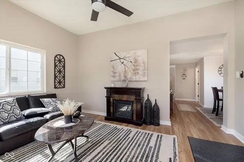 1609 S G Street Elwood IN 46036