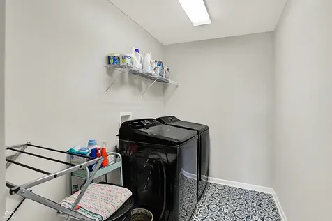 15717 Hush Hickory Bend Westfield IN 46074