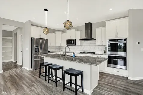 15717 Hush Hickory Bend Westfield IN 46074