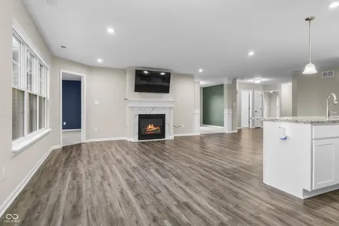 7141 Lillian Place Cumberland IN 46229