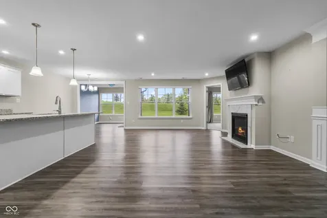 7141 Lillian Place Cumberland IN 46229