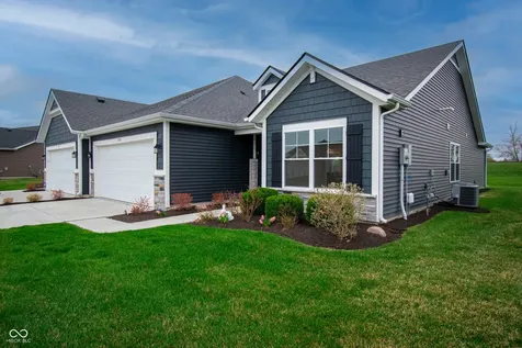 7141 Lillian Place Cumberland IN 46229