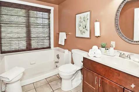114 E 27th Street Indianapolis IN 46205