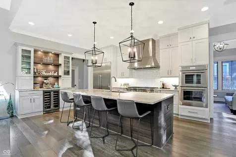 10725 Holliday Farms Boulevard Zionsville IN 46077