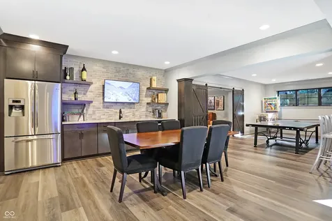 10725 Holliday Farms Boulevard Zionsville IN 46077