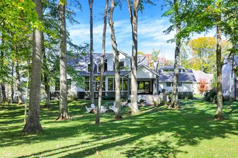 10725 Holliday Farms Boulevard Zionsville IN 46077