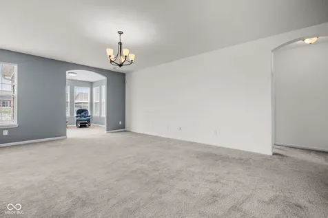 8801 Twain Lane Indianapolis IN 46239