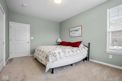 8801 Twain Lane Indianapolis IN 46239
