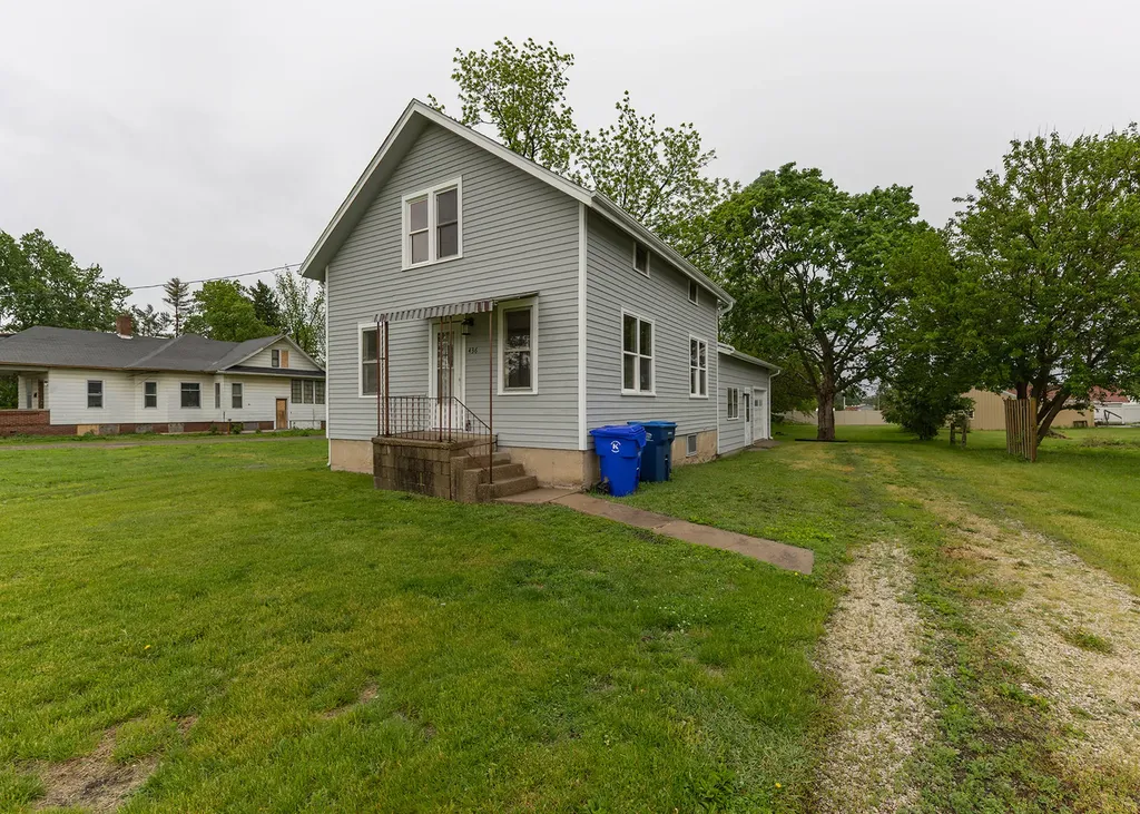 436 Hollis Street Kewanee IL 62443