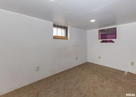 436 Hollis Street Kewanee IL 62443