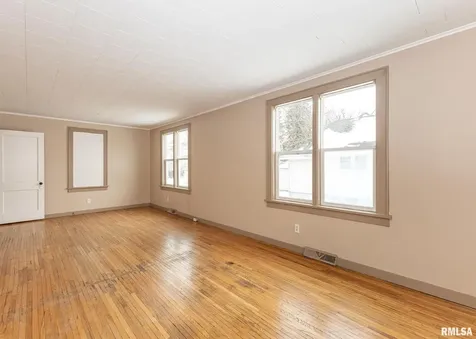 436 Hollis Street Kewanee IL 62443