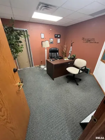 1711 5TH Avenue Moline IL 61265