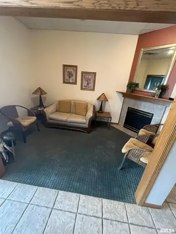 1711 5TH Avenue Moline IL 61265