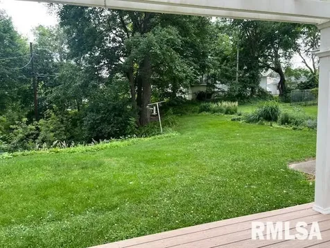 4532 23RD Avenue Rock Island IL 61201