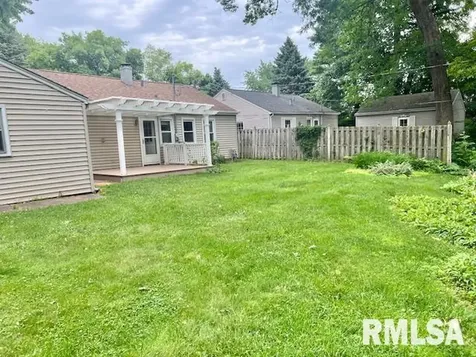 4532 23RD Avenue Rock Island IL 61201