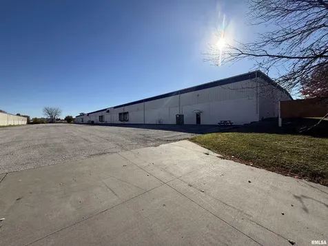 8201 West 42nd Street Rock Island IL 61201