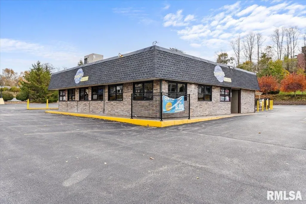 3008 7TH Avenue Rock Island IL 61201