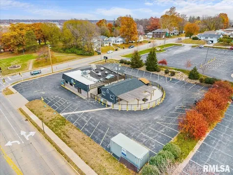 3008 7TH Avenue Rock Island IL 61201