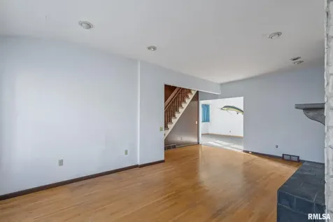 2709 16TH Street Moline IL 61265