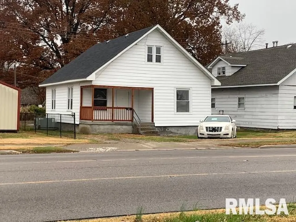 1109 North Park Avenue Herrin IL 62948