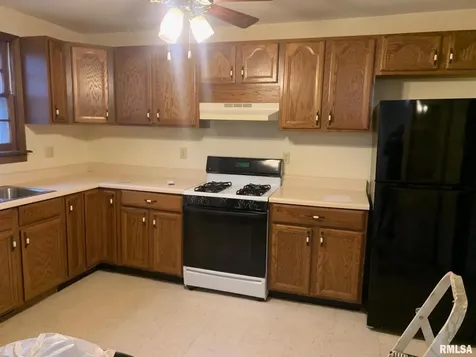 1109 North Park Avenue Herrin IL 62948